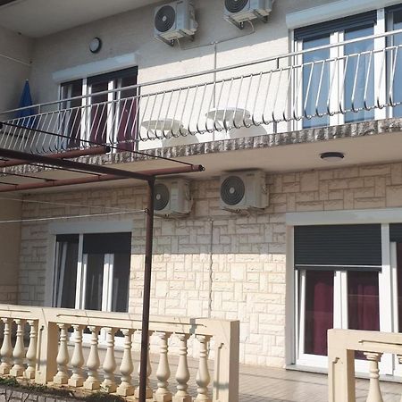 Apartments Kristina Crikvenica Exterior foto